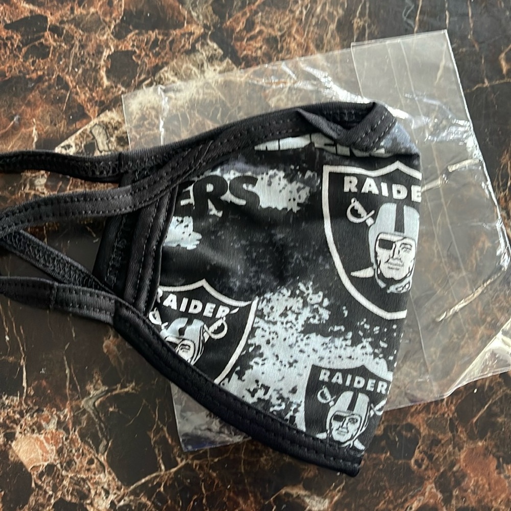 Raider face mask